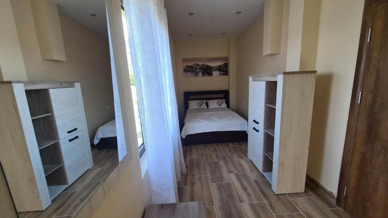 Apartments Ivetic Kotor Exterior photo